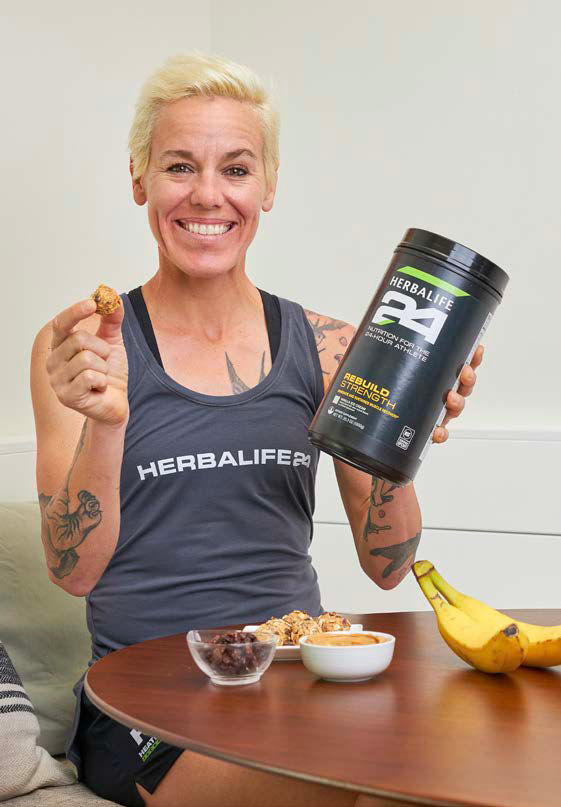 Get the recipe for Herbalife sponsored athlete Heather Jackson's Peanut Butter Bites, featuring Herbalife24® Rebuild Strength Vanilla Ice Cream.