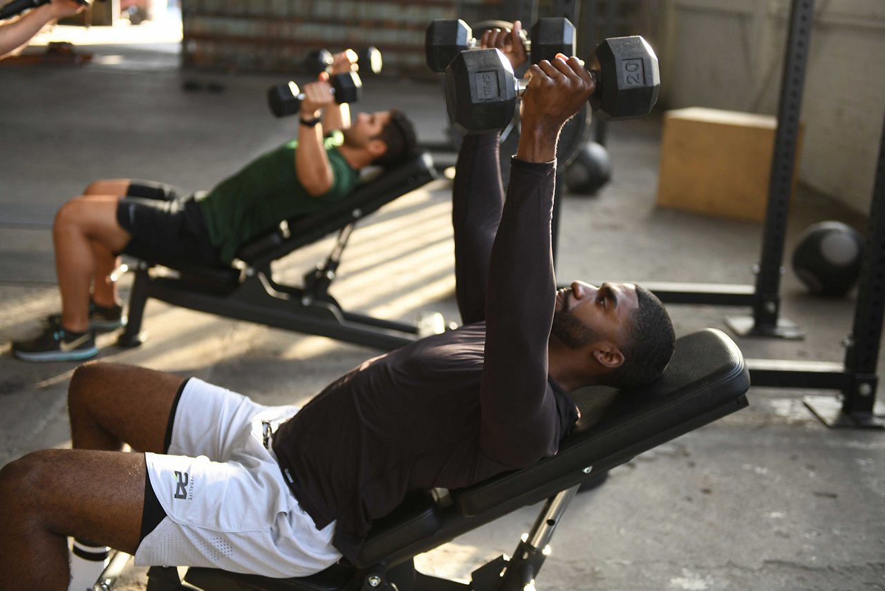 This asset is part of the GetActiveNow Photoshoot. Still fitness photography showing workout moves for the Herbalife24 audience.